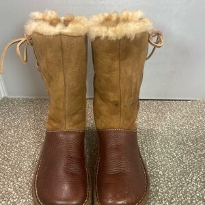Born Yuma Lace-Up Brown and Tan Women's Leather Boots with shearling Lining.